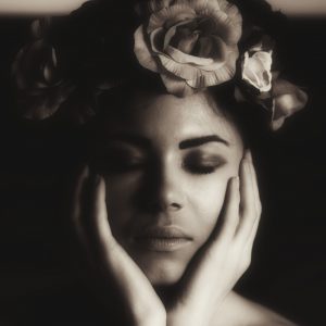 "Flowers" - Photography, print on Acrylicglass, 2/5, 80x120 cm, 2017