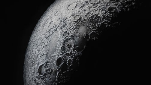 "The Moon" - Oil on Canvas, 66x54 inches, 2022 - 15.000 $